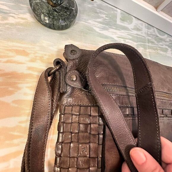 Ashwood Leather Handbag - Picture 9 of 9